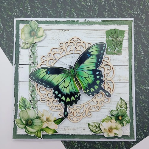 kartka scrapbooking handmade dzien matki z zielonym motylem.webp
